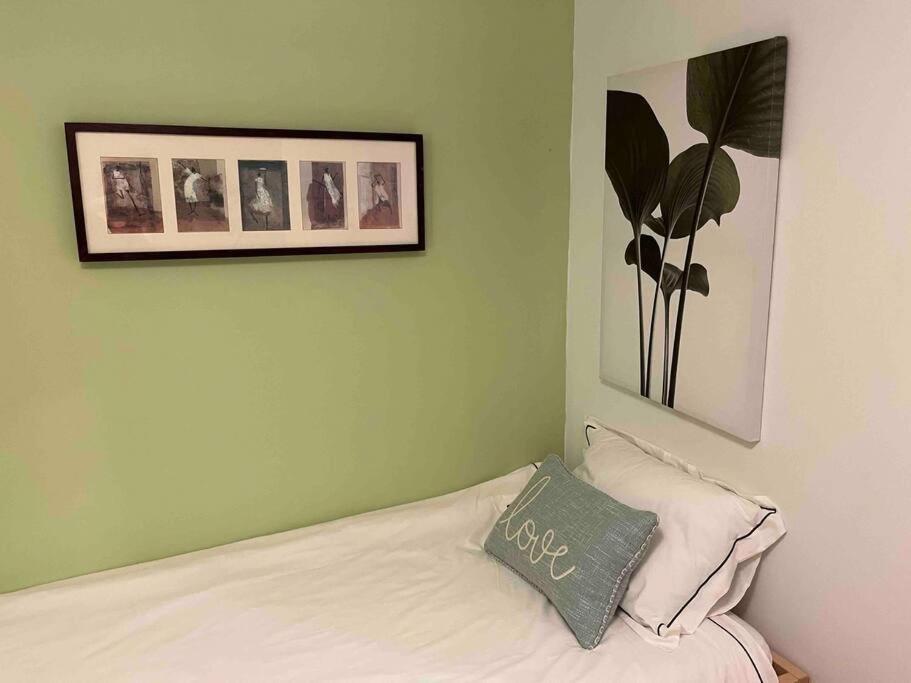 Emily'S Charming House Villa Brossard Ngoại thất bức ảnh